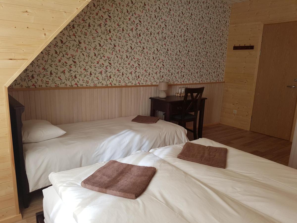 Risti Kodumajutus Apartman Lemsi Kültér fotó