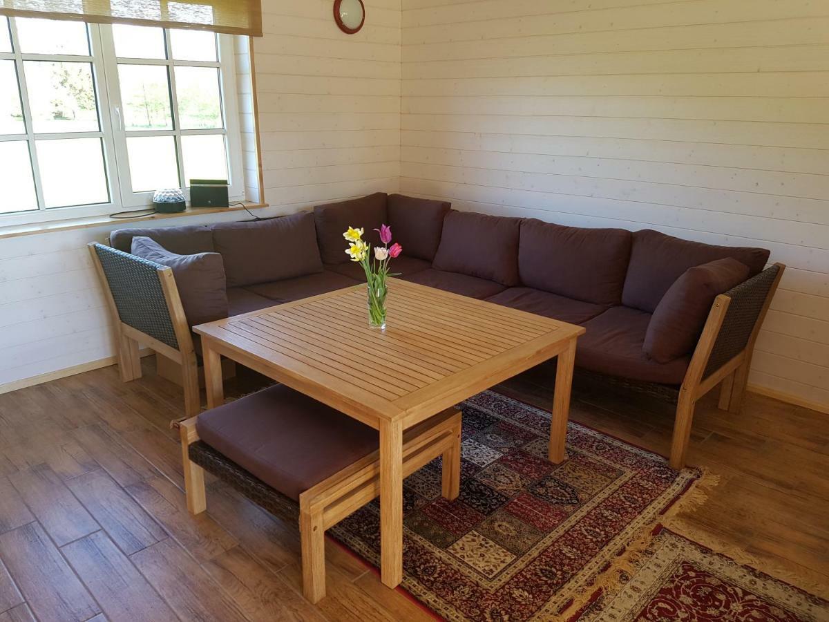 Risti Kodumajutus Apartman Lemsi Kültér fotó