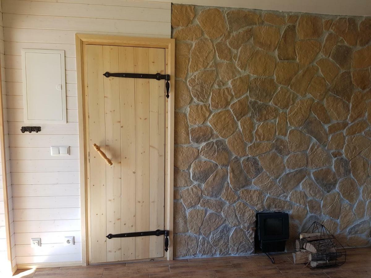 Risti Kodumajutus Apartman Lemsi Kültér fotó
